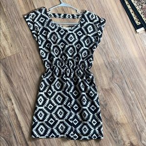 Women’s Aztec print Dress